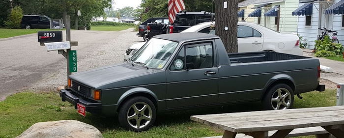 Rainbow Motel (Rainbow Cottages) - From Web Listing (newer photo)